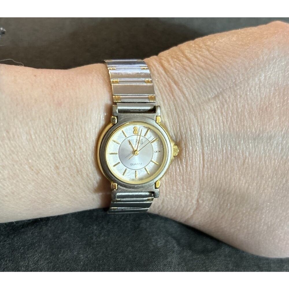 Bill Blass Quartz Ladies Watch Runs Two Tone Needs Battery Untested